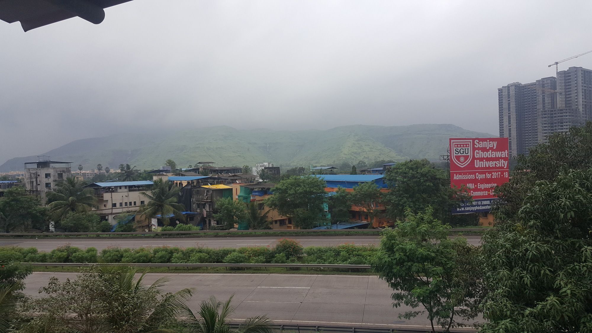 Hotel Mahalaxmi Panvel Exterior photo